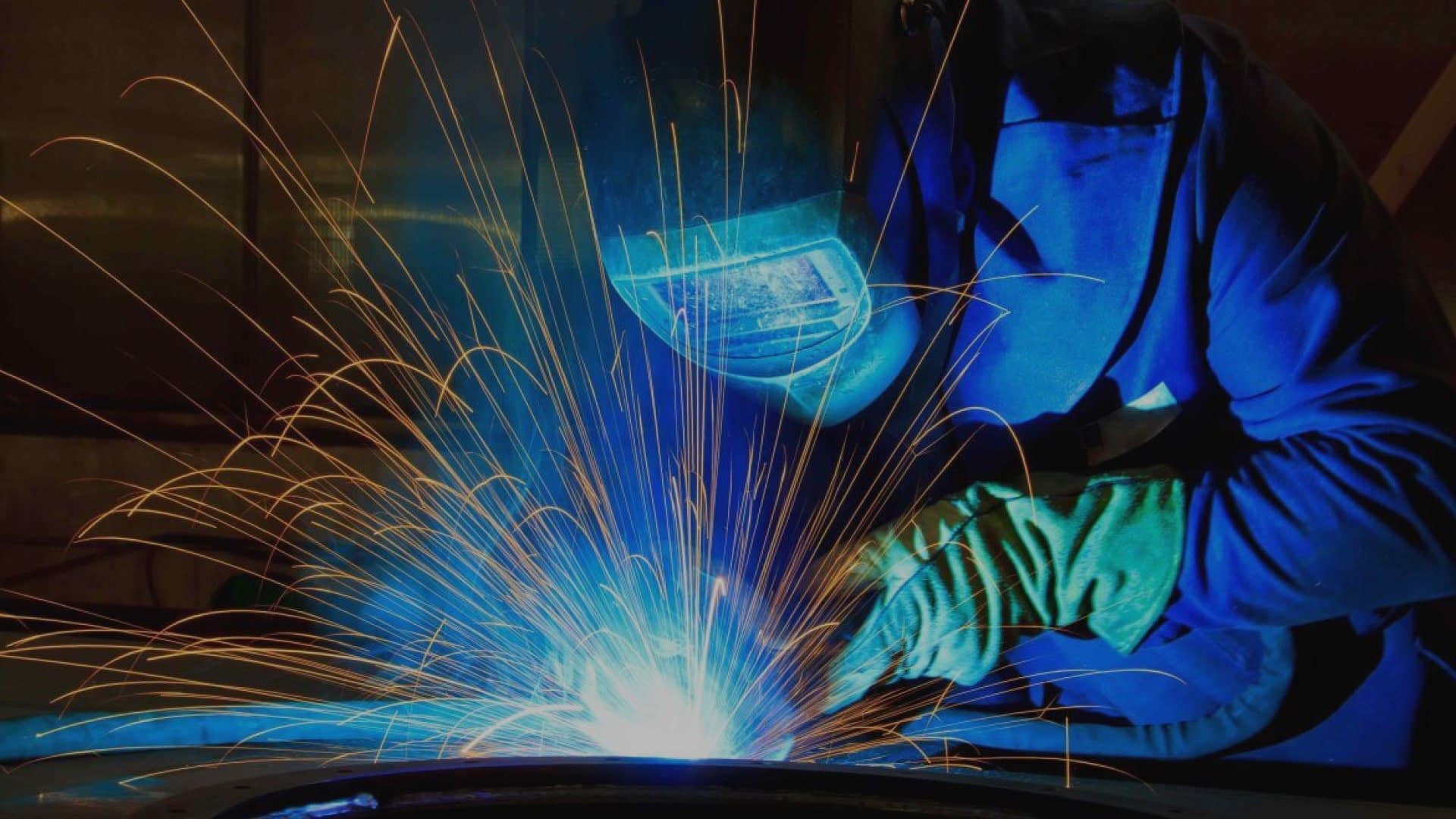 Steel welding with sparks